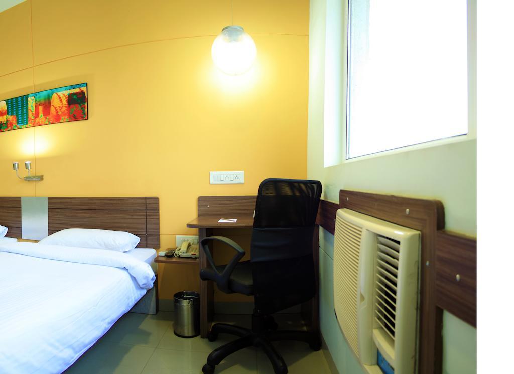 Faridabad Hotell Eksteriør bilde